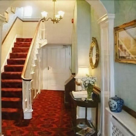 City Guest House Йорк Экстерьер фото